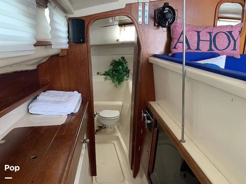 Slide: The Image of Clean and dehumidified no Odors at all - 15354983