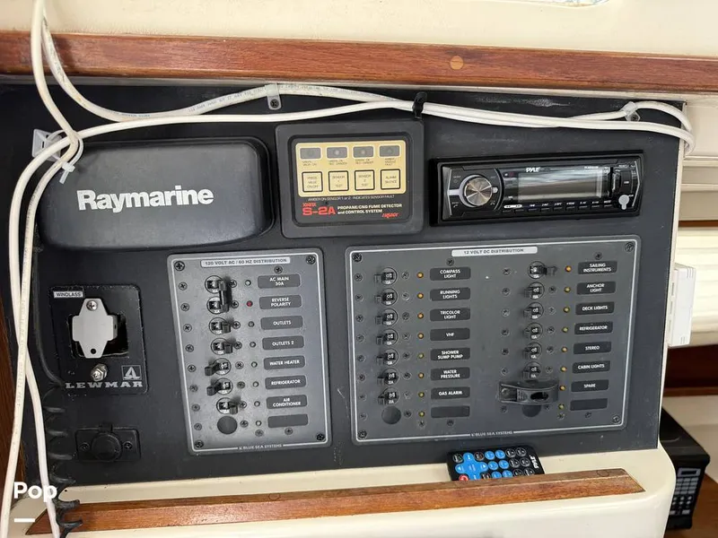 Slide: The Image of Gemini 105MC 2006 - 15393715