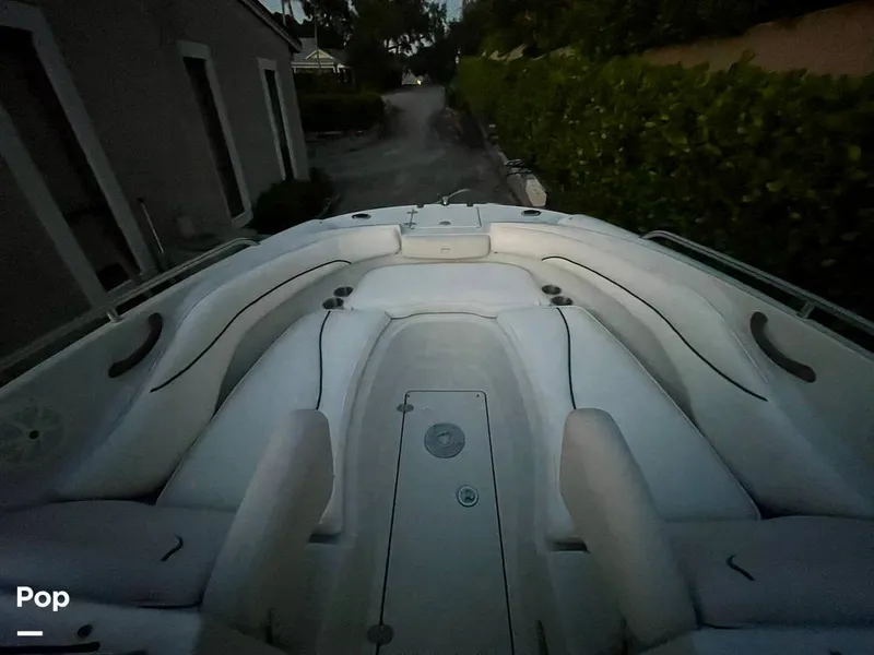 Slide: The Image of Crownline Boats 240 EX 2004 - 15368897