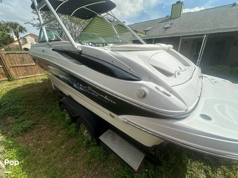 Slide: The Image of Crownline Boats 240 LS 2007 - 15383003