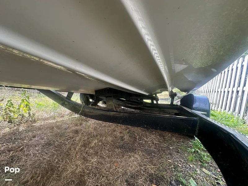 Slide: The Image of Crownline Boats 240 LS 2007 - 15383011