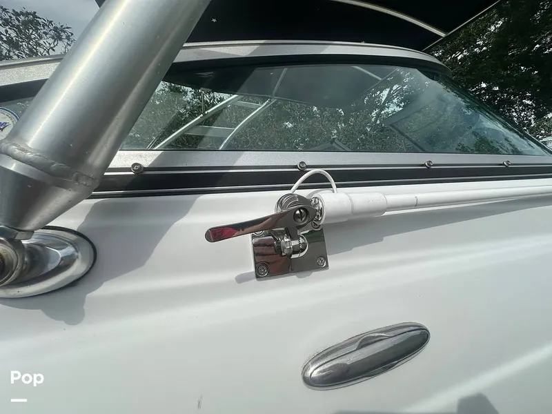 Slide: The Image of Crownline Boats 240 LS 2007 - 15383017