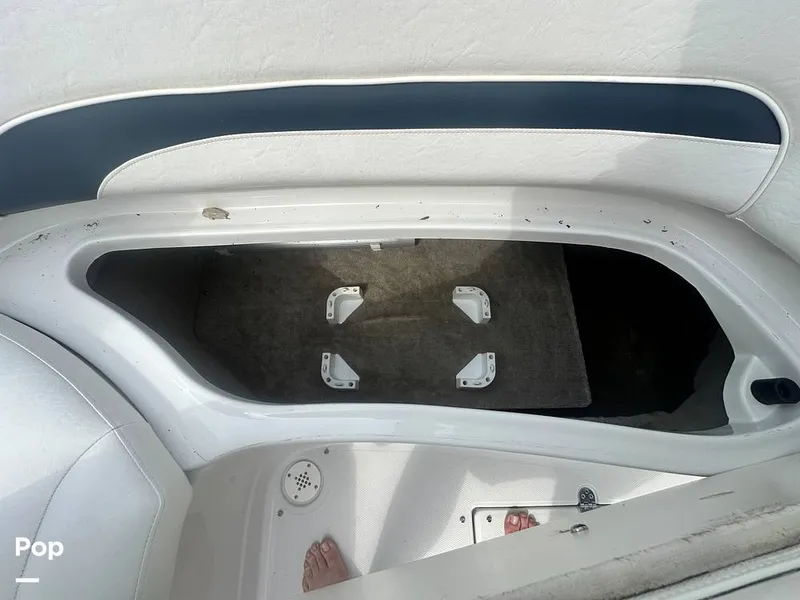 Slide: The Image of Crownline Boats 240 LS 2007 - 15383025