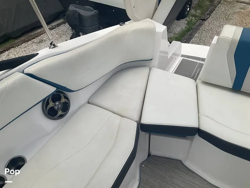 Slide: The Image of Regal FasDeck 22 ESX 2016 - 15436928