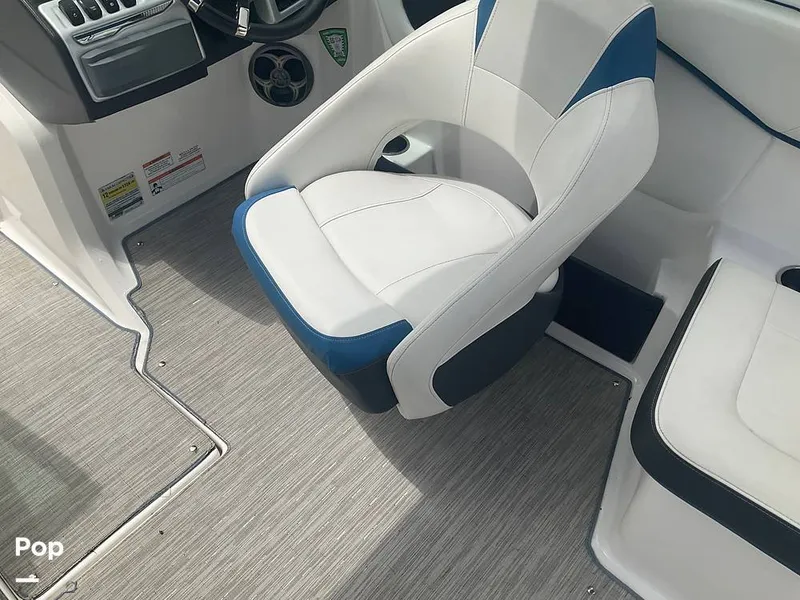 Slide: The Image of Regal FasDeck 22 ESX 2016 - 15436936