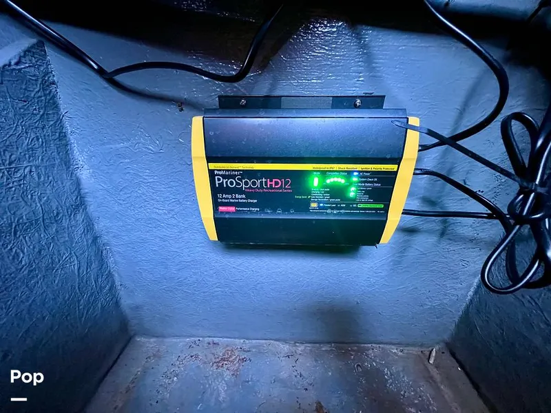 Slide: The Image of Sea Ray 268 Weekender 1987 - 15367040