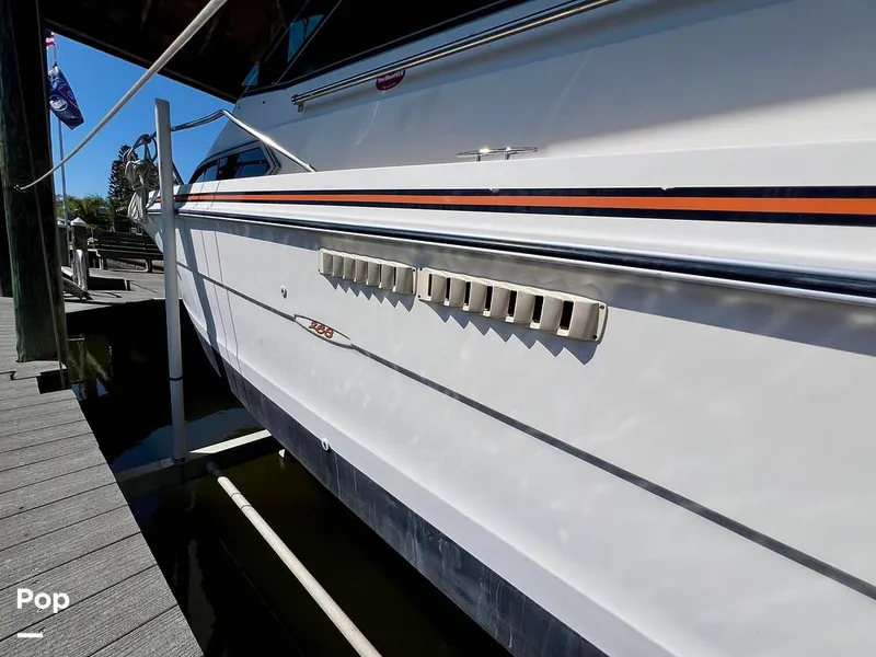 Slide: The Image of Sea Ray 268 Weekender 1987 - 15366933