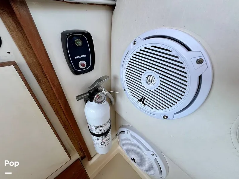 Slide: The Image of Sea Ray 268 Weekender 1987 - 15366965