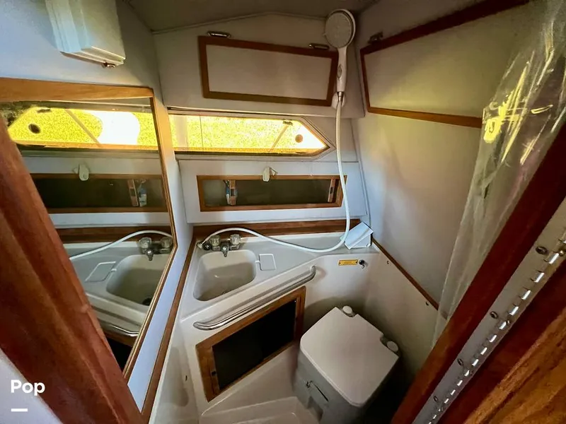 Slide: The Image of Sea Ray 268 Weekender 1987 - 15367010