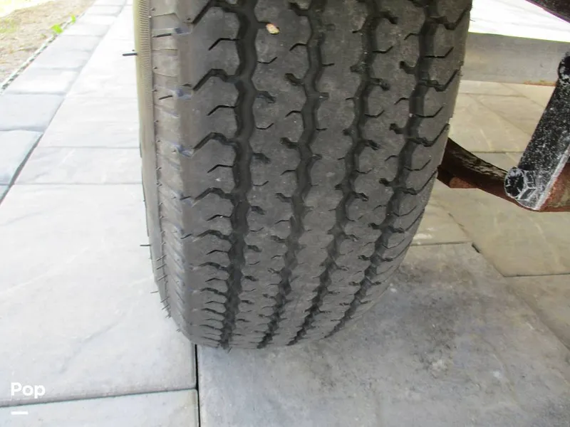 Slide: The Image of Tahoe T 18 2023 - 15367978