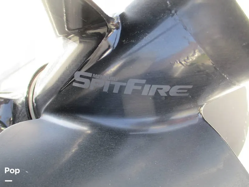 Slide: The Image of Tahoe T 18 2023 - 15367985