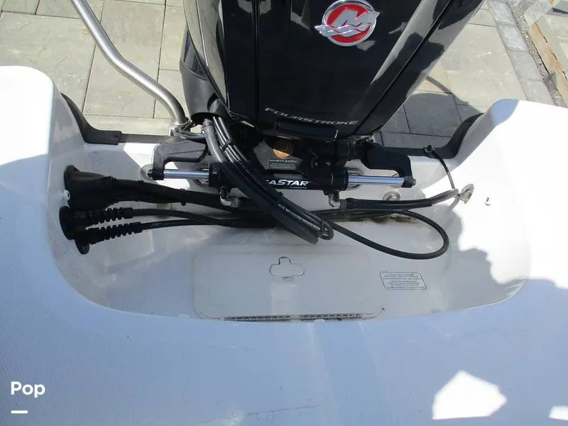 Slide: The Image of Tahoe T 18 2023 - 15367998