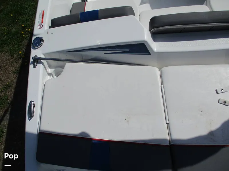 Slide: The Image of Tahoe T 18 2023 - 15368003