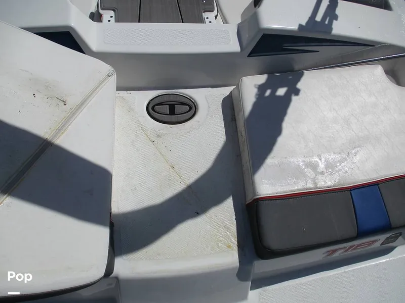 Slide: The Image of Walk Through - 15368042