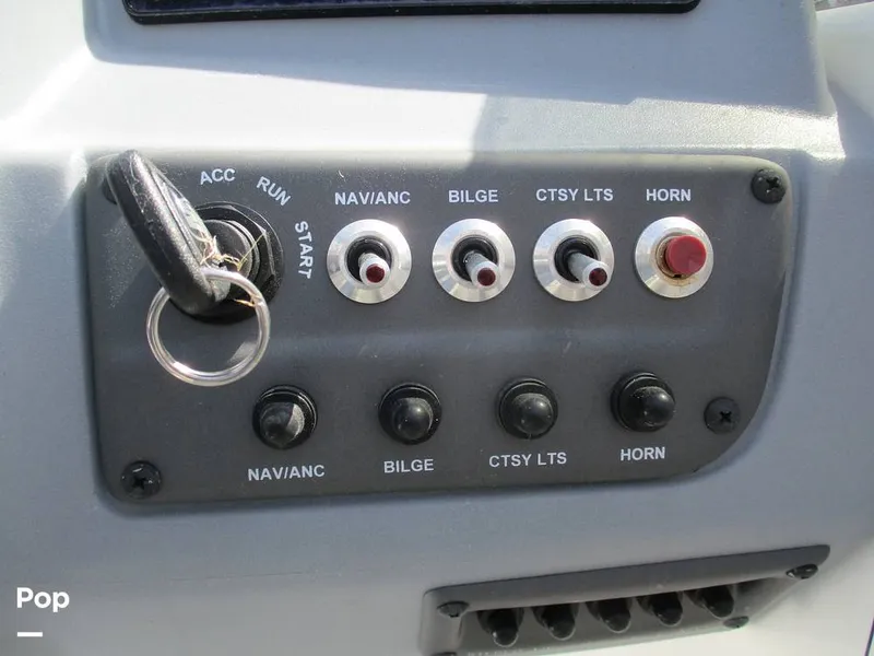 Slide: The Image of Tahoe T 18 2023 - 15368019