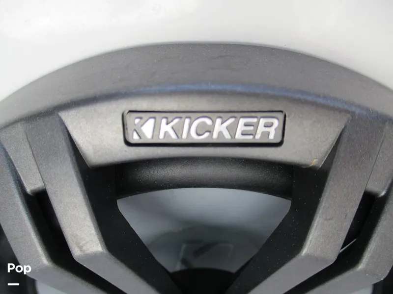 Slide: The Image of Tahoe T 18 2023 - 15368024