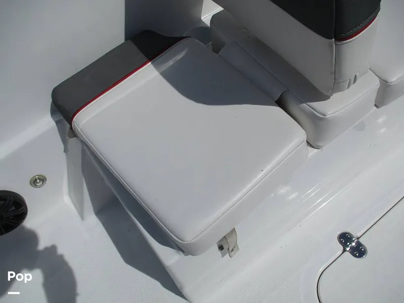 Slide: The Image of Tahoe T 18 2023 - 15368029