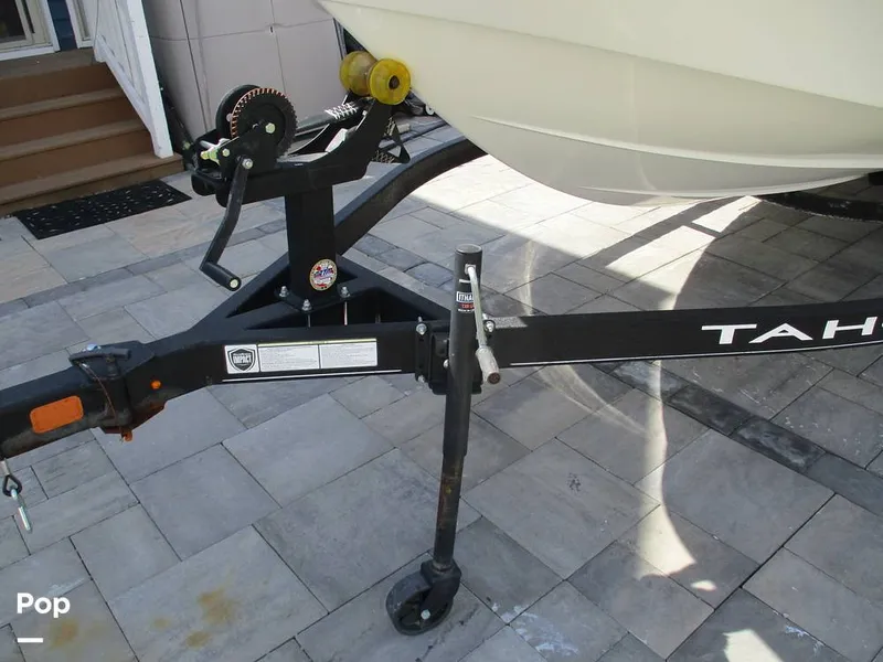 Slide: The Image of Tahoe T 18 2023 - 15367873