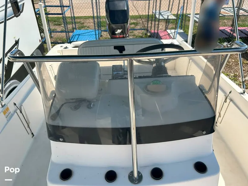 Slide: The Image of Boston Whaler Dauntless 180 1998 - 15384179