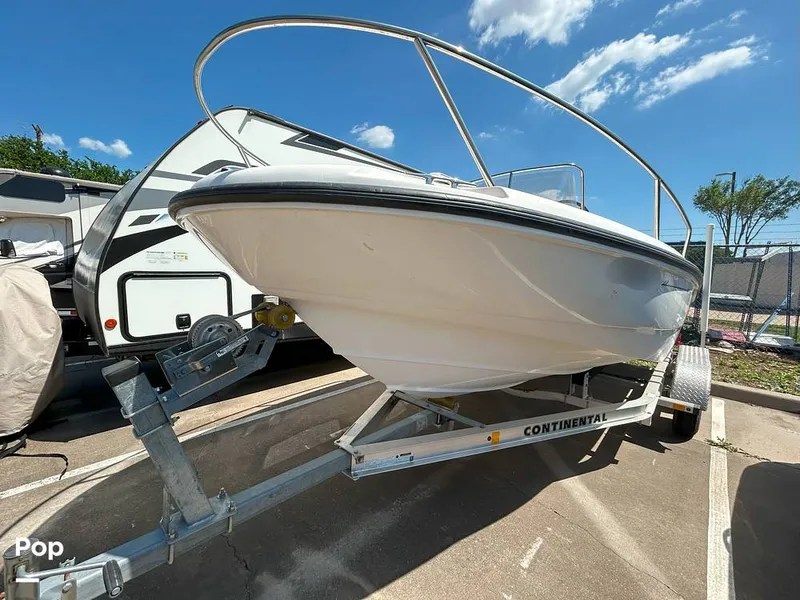 Slide: The Image of Boston Whaler Dauntless 180 1998 - 15384197