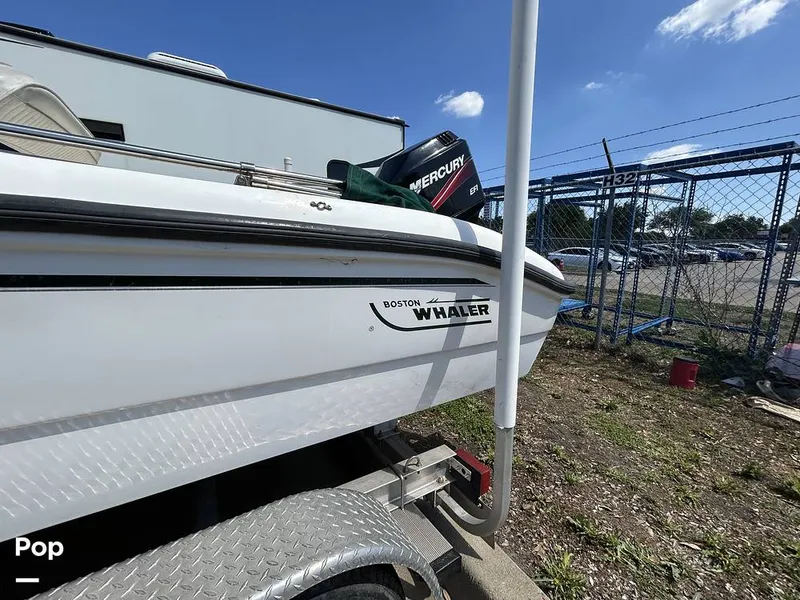 Slide: The Image of Boston Whaler Dauntless 180 1998 - 15384200