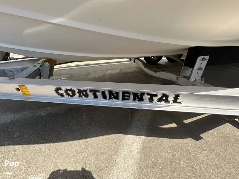 Slide: The Image of Boston Whaler Dauntless 180 1998 - 15384215