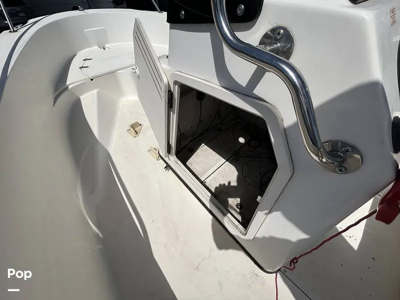 Slide: The Image of Boston Whaler Dauntless 180 1998 - 15384231