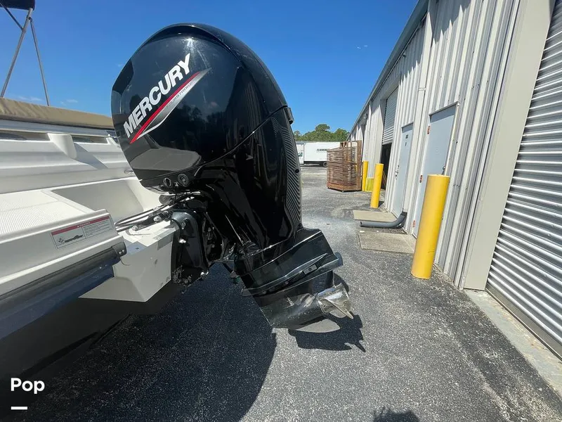 Slide: The Image of Bayliner VR5 OB 2023 - 15354863