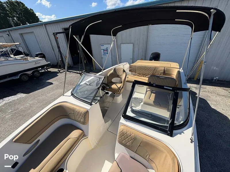 Slide: The Image of Bayliner VR5 OB 2023 - 16396103