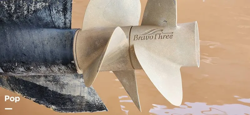 Slide: The Image of Formula 330 SS 2003 - 15379579