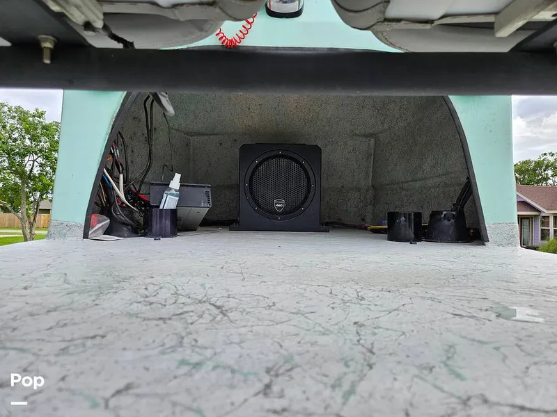 Slide: The Image of Wet Sound Speaker - 15624642