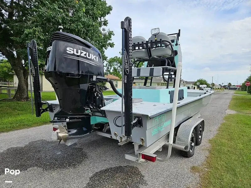 Slide: The Image of Rear View With Engine/power Poles - 15635998