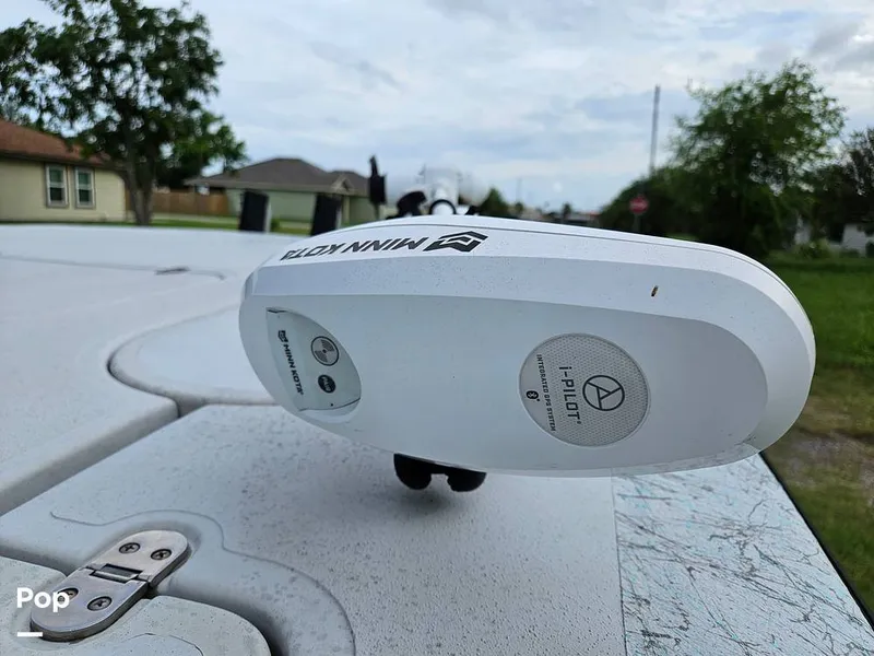 Slide: The Image of Trolling Motor - 15624581