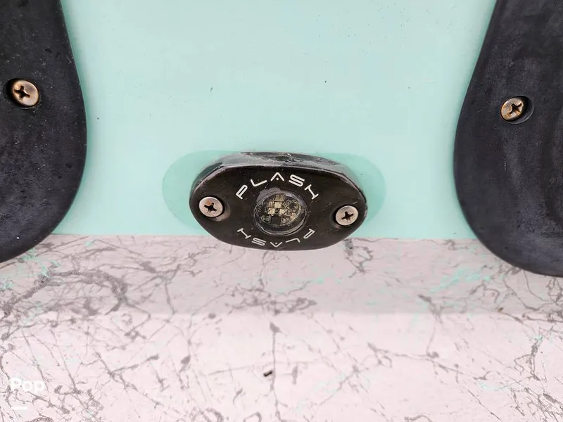 Slide: The Image of Deck Lights - 15624614