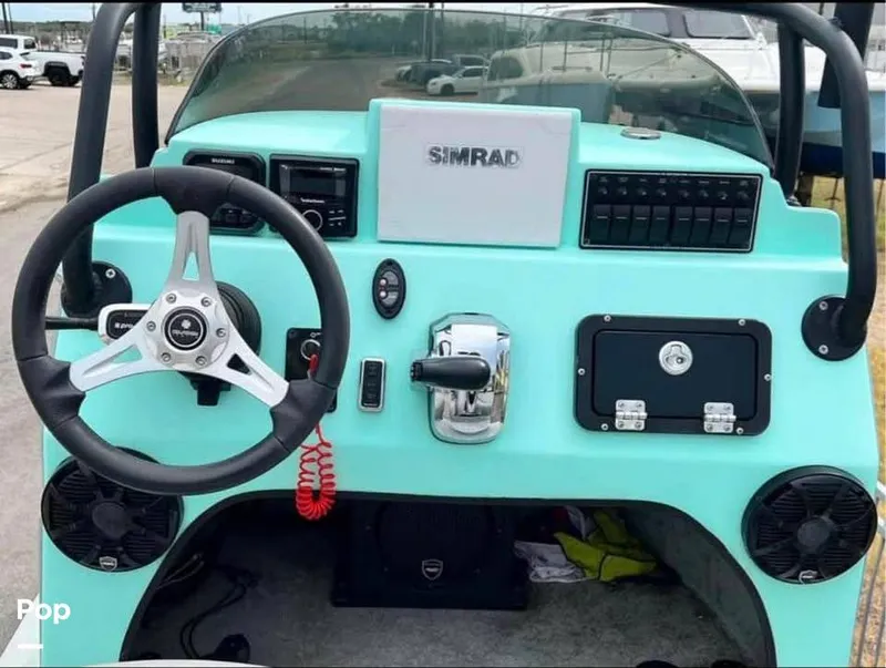 Slide: The Image of Mid-rise Seats/console - 15601499