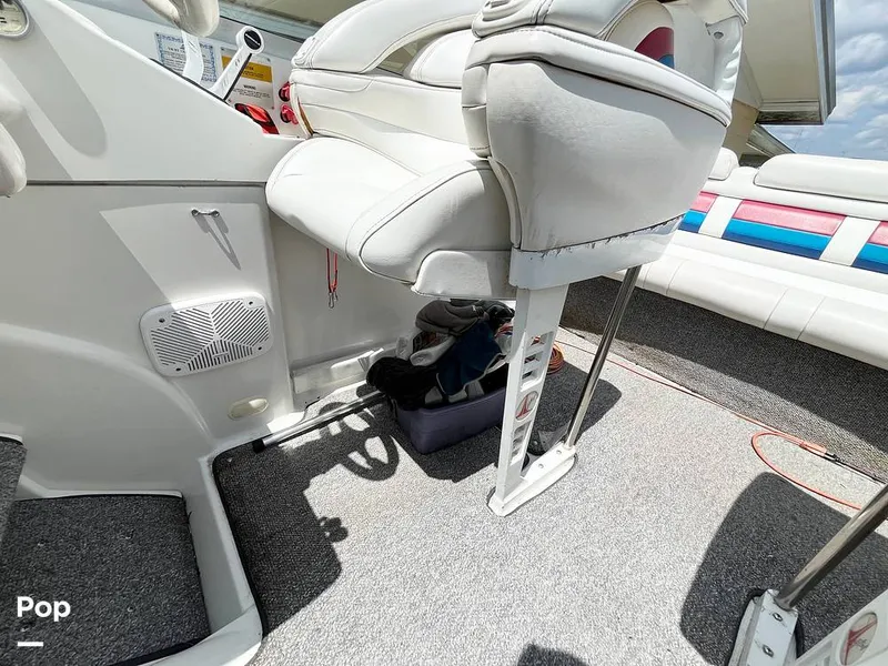 Slide: The Image of Captain's Chair - 15688276