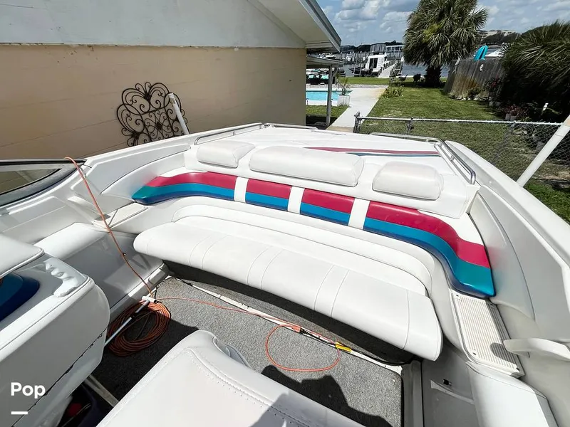 Slide: The Image of Cockpit Seating - 15688277