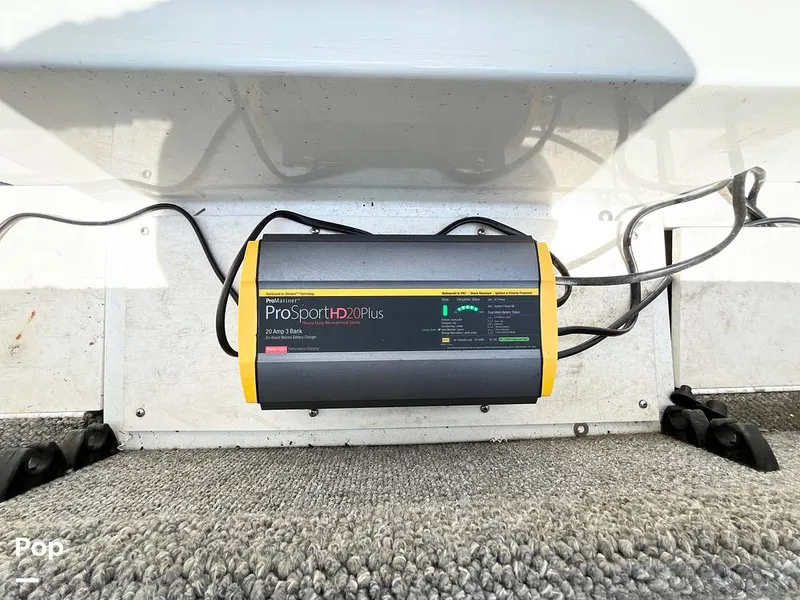 Slide: The Image of Battery Charger - 15688266