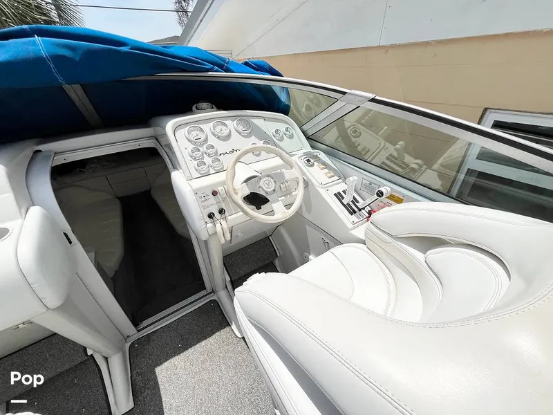 Slide: The Image of Captain's Chair - 15688268