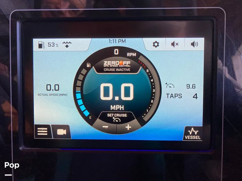 Slide: The Image of Digital Screen Controls - 16135124