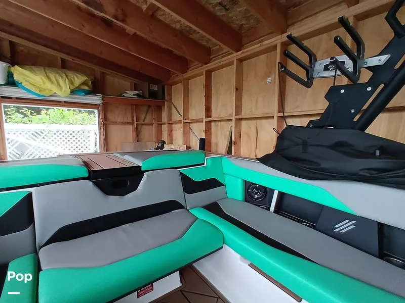 Slide: The Image of ATX 22 Type-S 2023 - 15807846