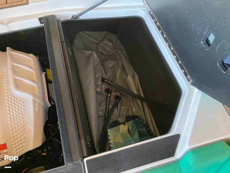 Slide: The Image of Port Side Ballast Tank - 16135138