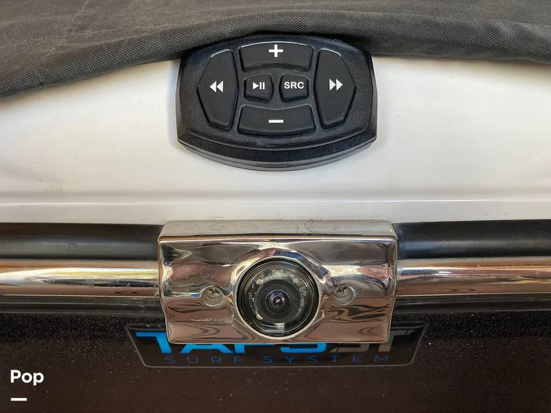 Slide: The Image of Stereo Controls/transom Camara - 16135146