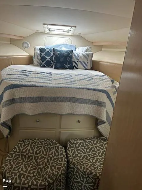 Slide: The Image of Carver Yachts 380 Santego 2000 - 15478910