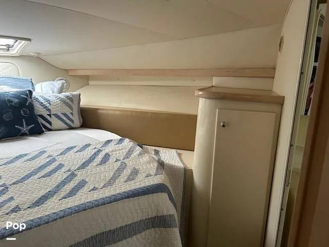 Slide: The Image of Carver Yachts 380 Santego 2000 - 15478911