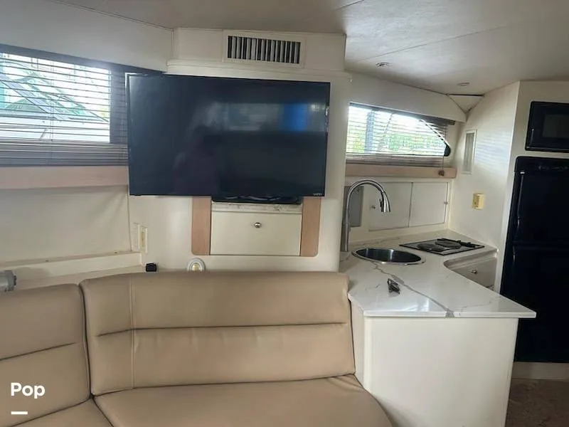 Slide: The Image of Carver Yachts 380 Santego 2000 - 15478907