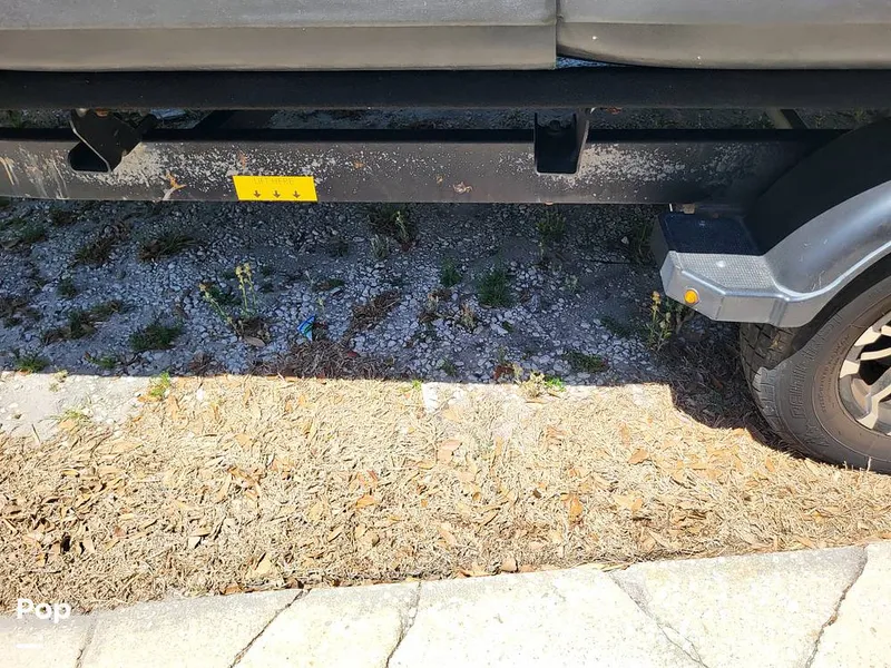 Slide: The Image of Sea-Doo Switch Sport 21 2022 - 15418955