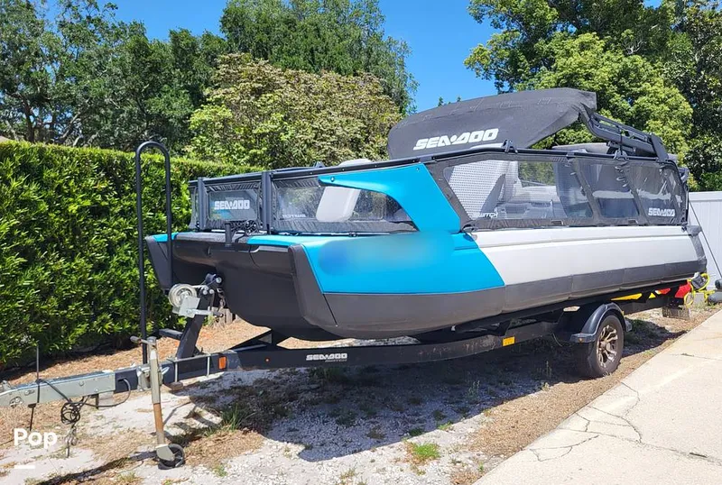 Slide: The Image of Sea-Doo Switch Sport 21 2022 - 15419670