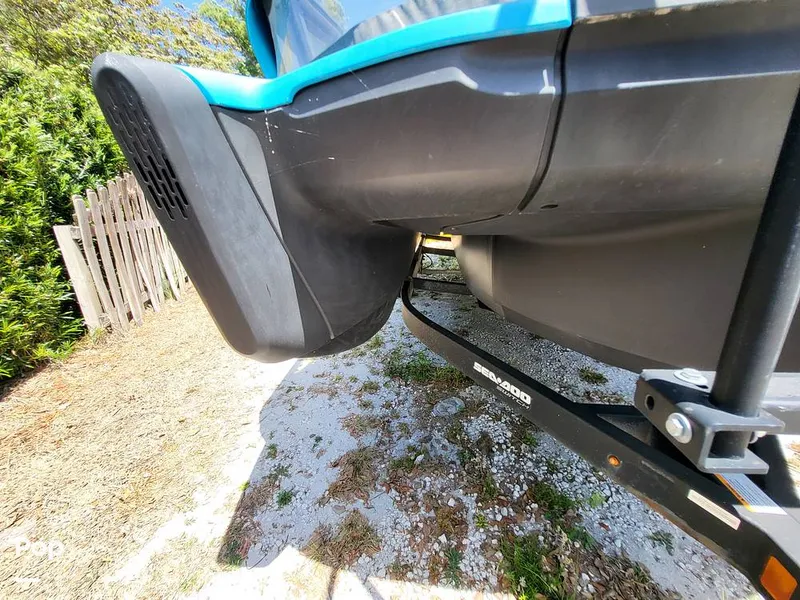 Slide: The Image of Sea-Doo Switch Sport 21 2022 - 15418435