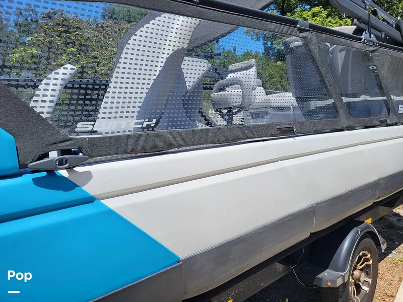 Slide: The Image of Sea-Doo Switch Sport 21 2022 - 15418439